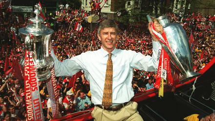 C:\Users\LUKE\Downloads\wenger_trophies.jpg